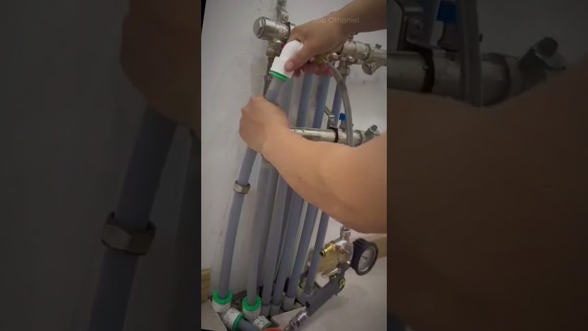 Cómo limpiar el tubo de entrada de agua